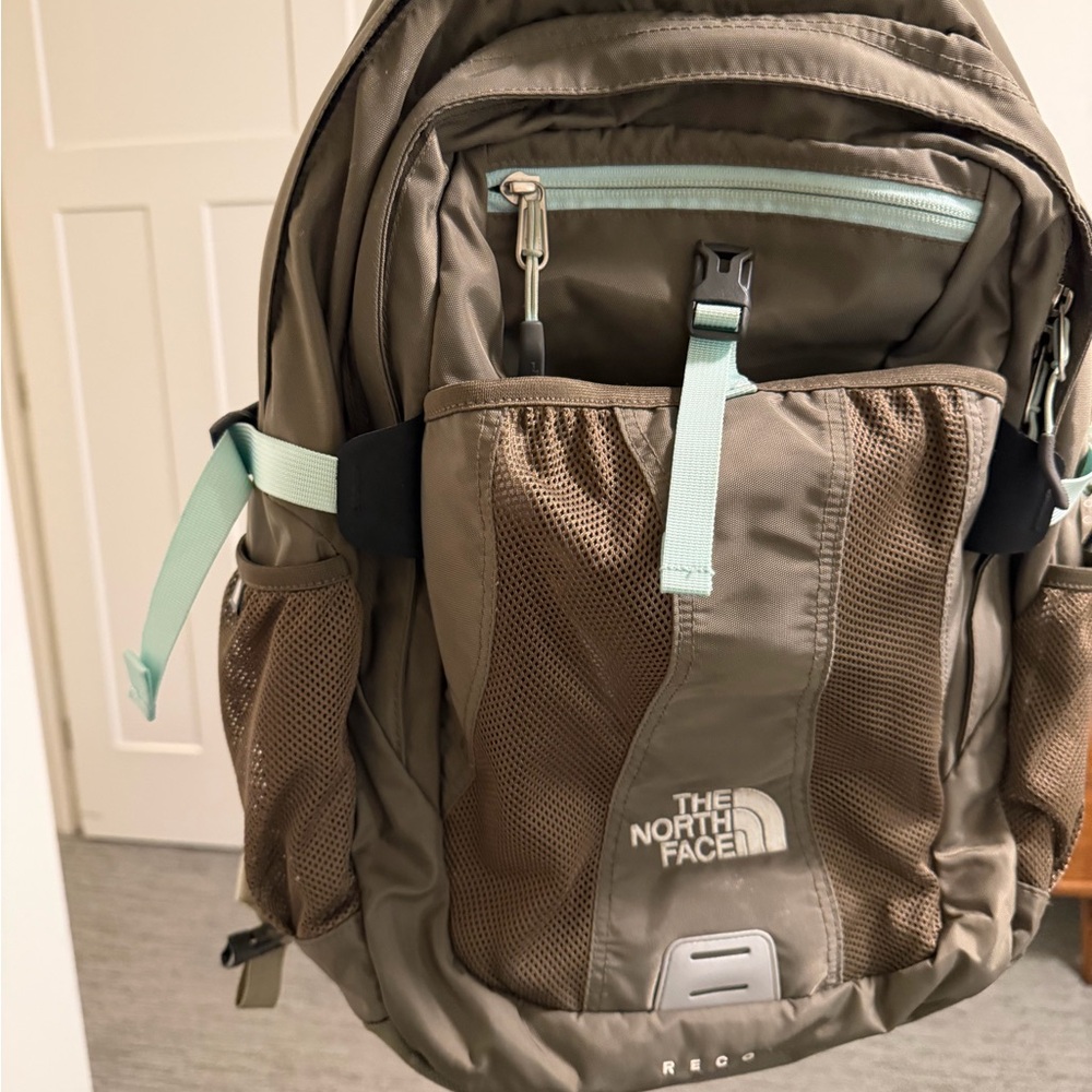 The North Face Recon Backpack